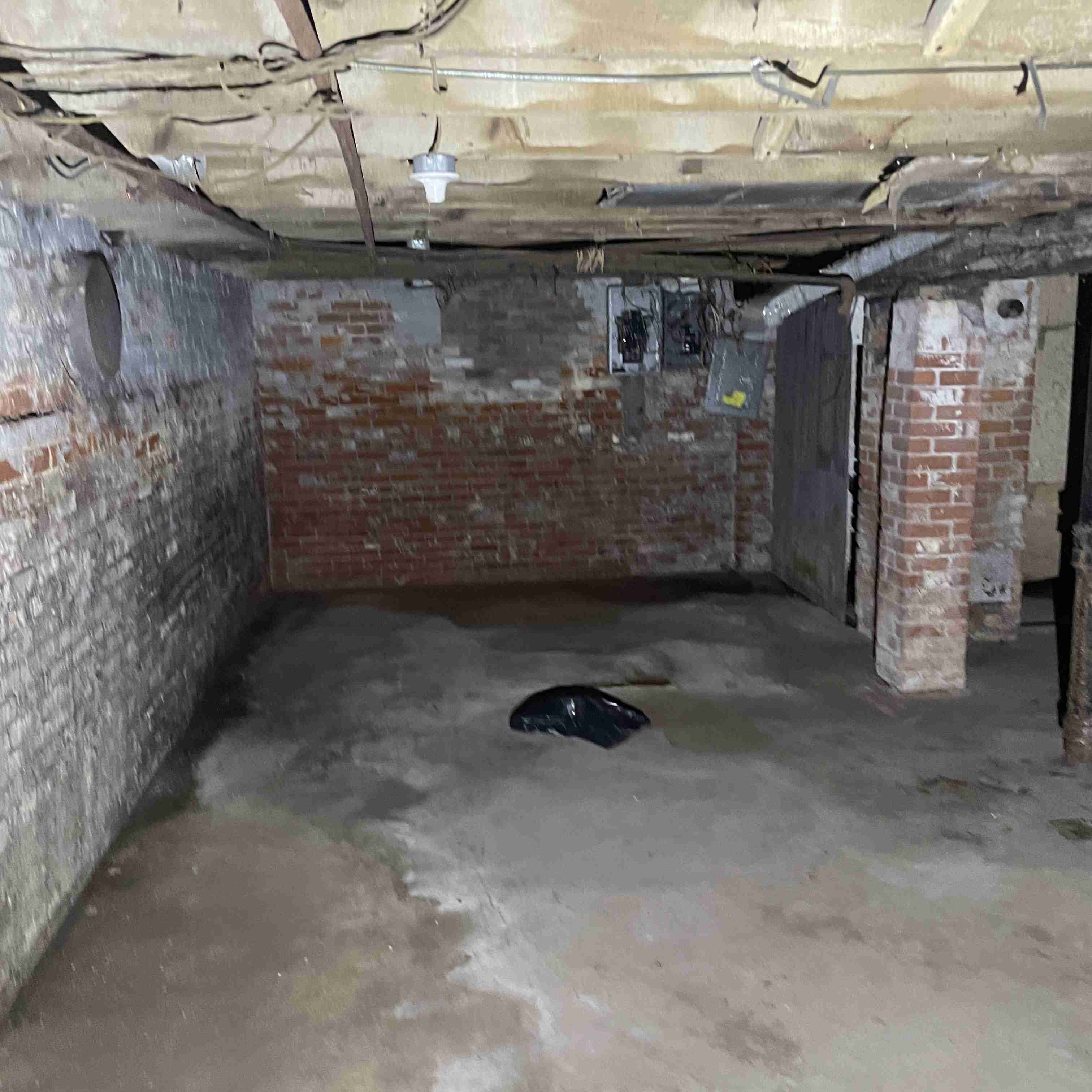 67 Englewood (102).jpg